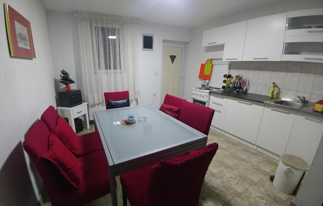 Vila San Banyaluka Dış mekan fotoğraf